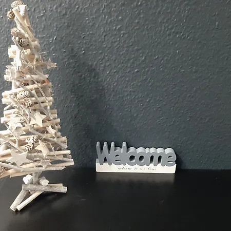 Hugo Et Compagnie * Colmar